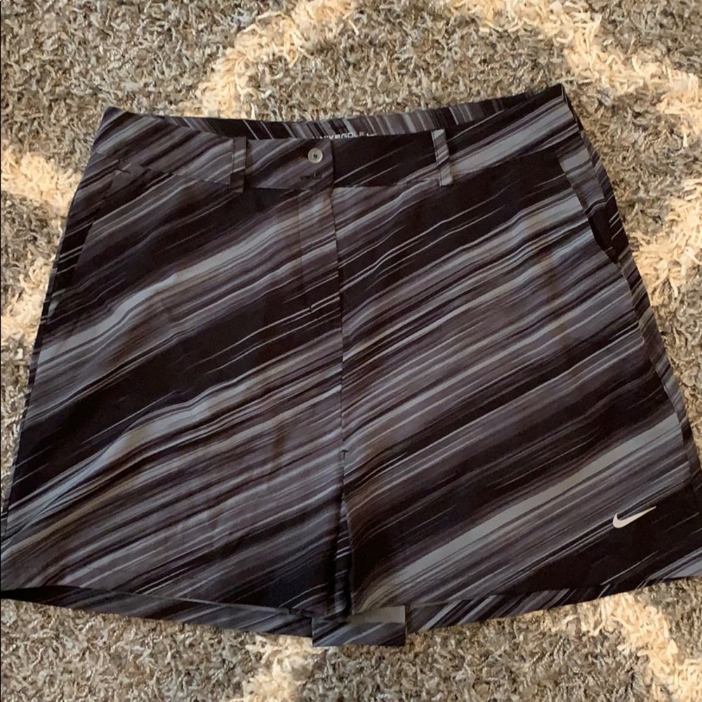 Nike Golf tour performance skort size 10